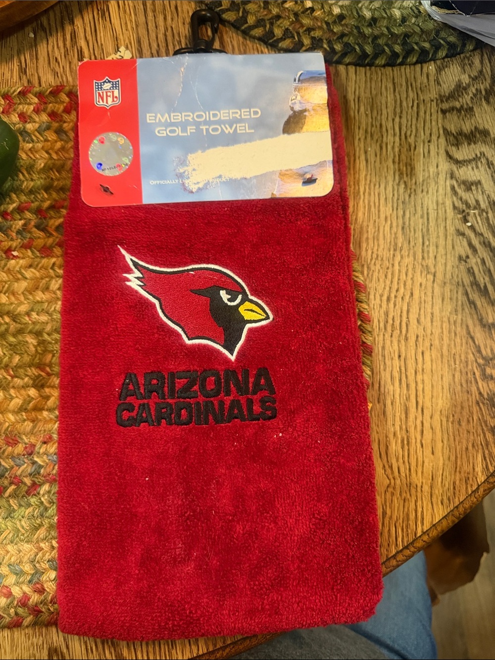 NEW NFL Arizona Cardinals Embroidered Golf Towel 16x26 Team Effort With Clip